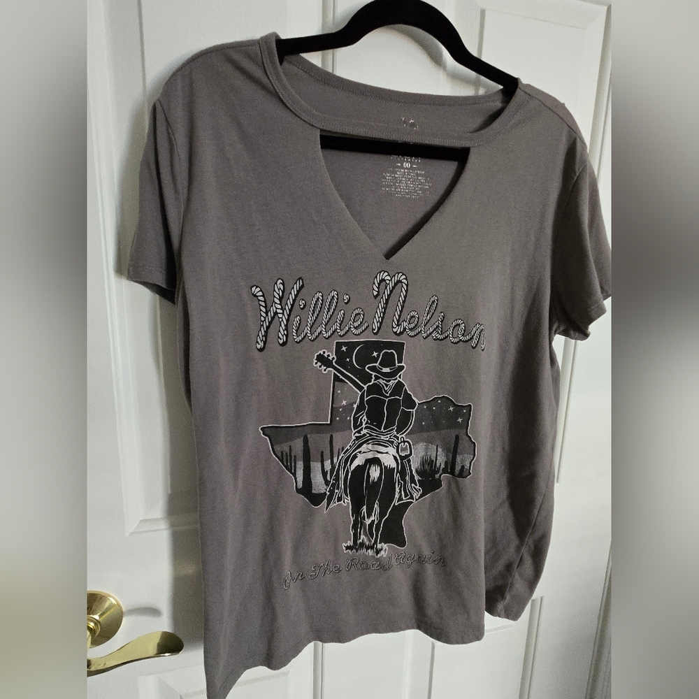 Torrid Gray Graphic Short Sleeve Tee